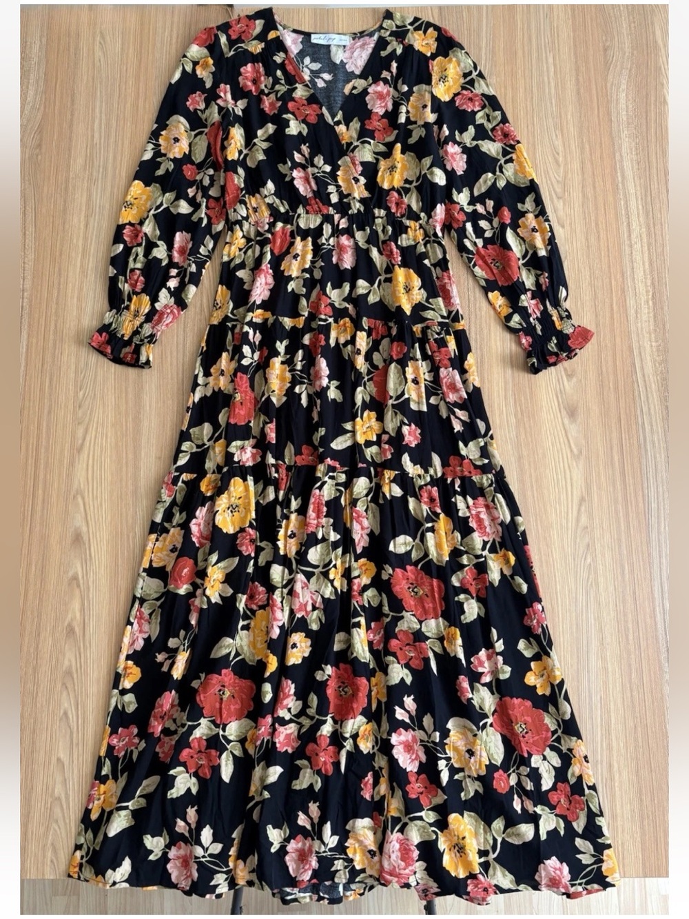 Petal + Pup Dark Floral V Neck Tiered Maxi Dress M Long Sleeve Boho Garden Party